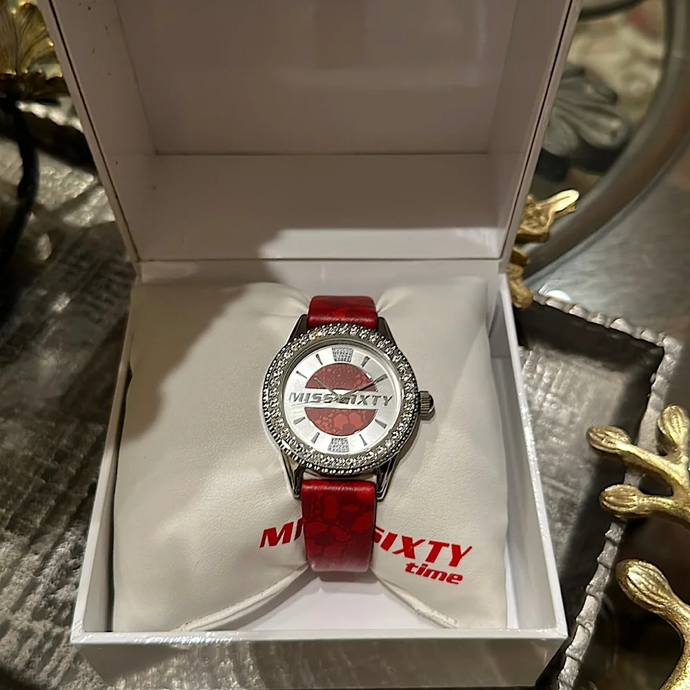Watch-Miss sixty time watch - Picture 2 of 7
